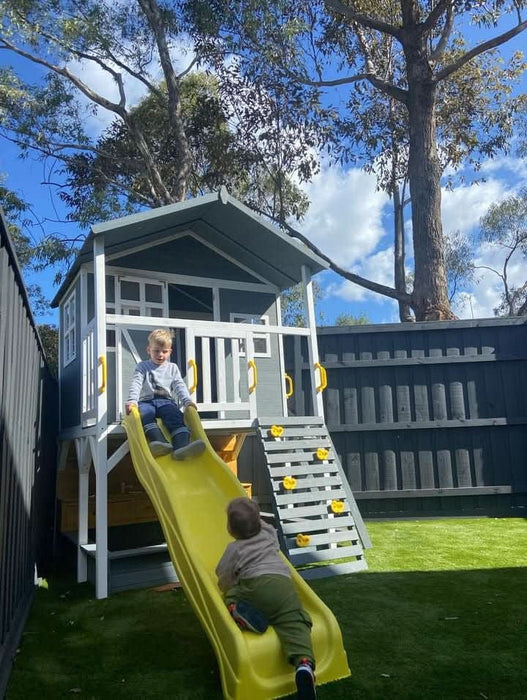 Kidzshack Caboodle Shack Cubby House