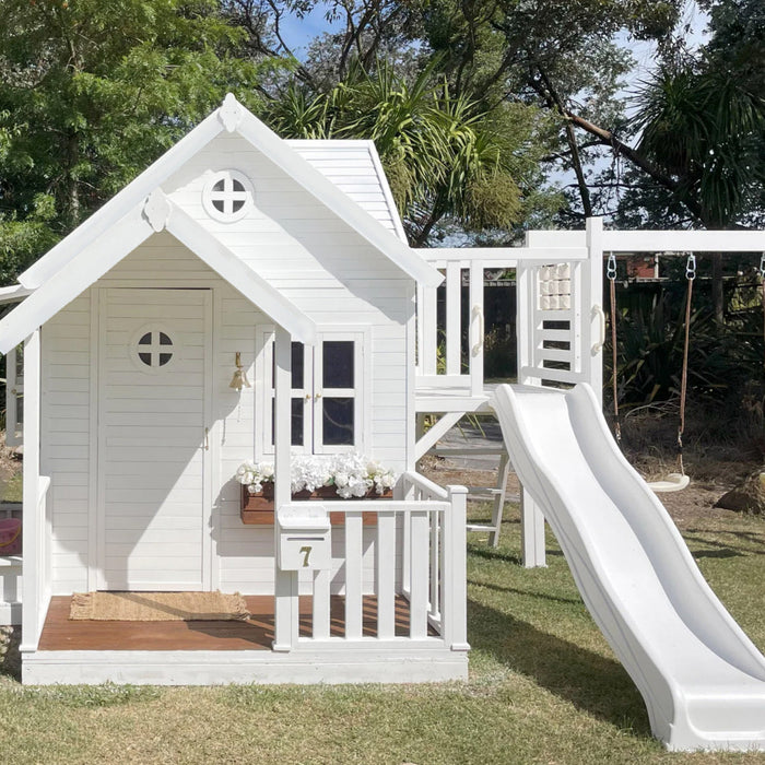 Kidzshack Jolly Shack Cubby House